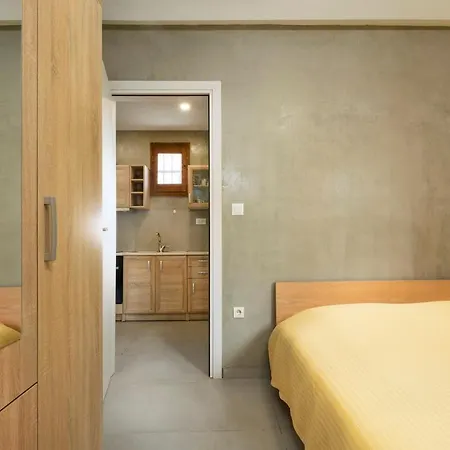 Rianou * Hriszí Aktí Haniá